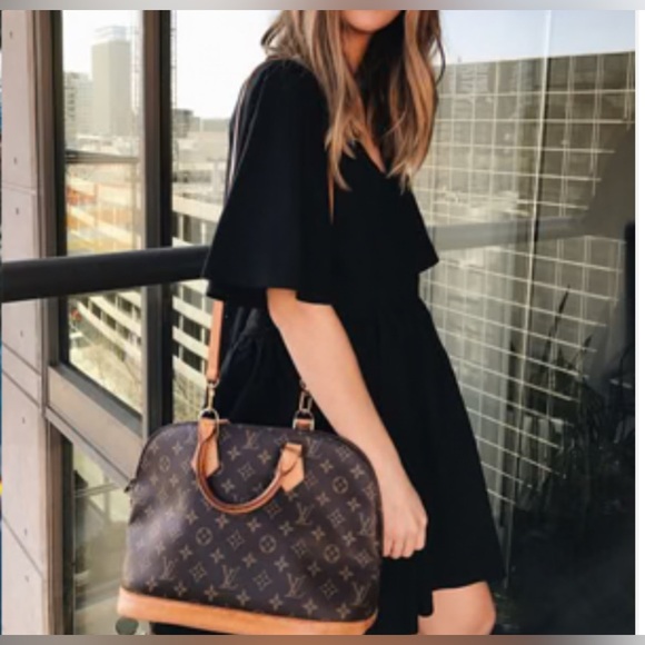 LOUIS VUITTON Monogram Alma PM - Picture 3 of 15